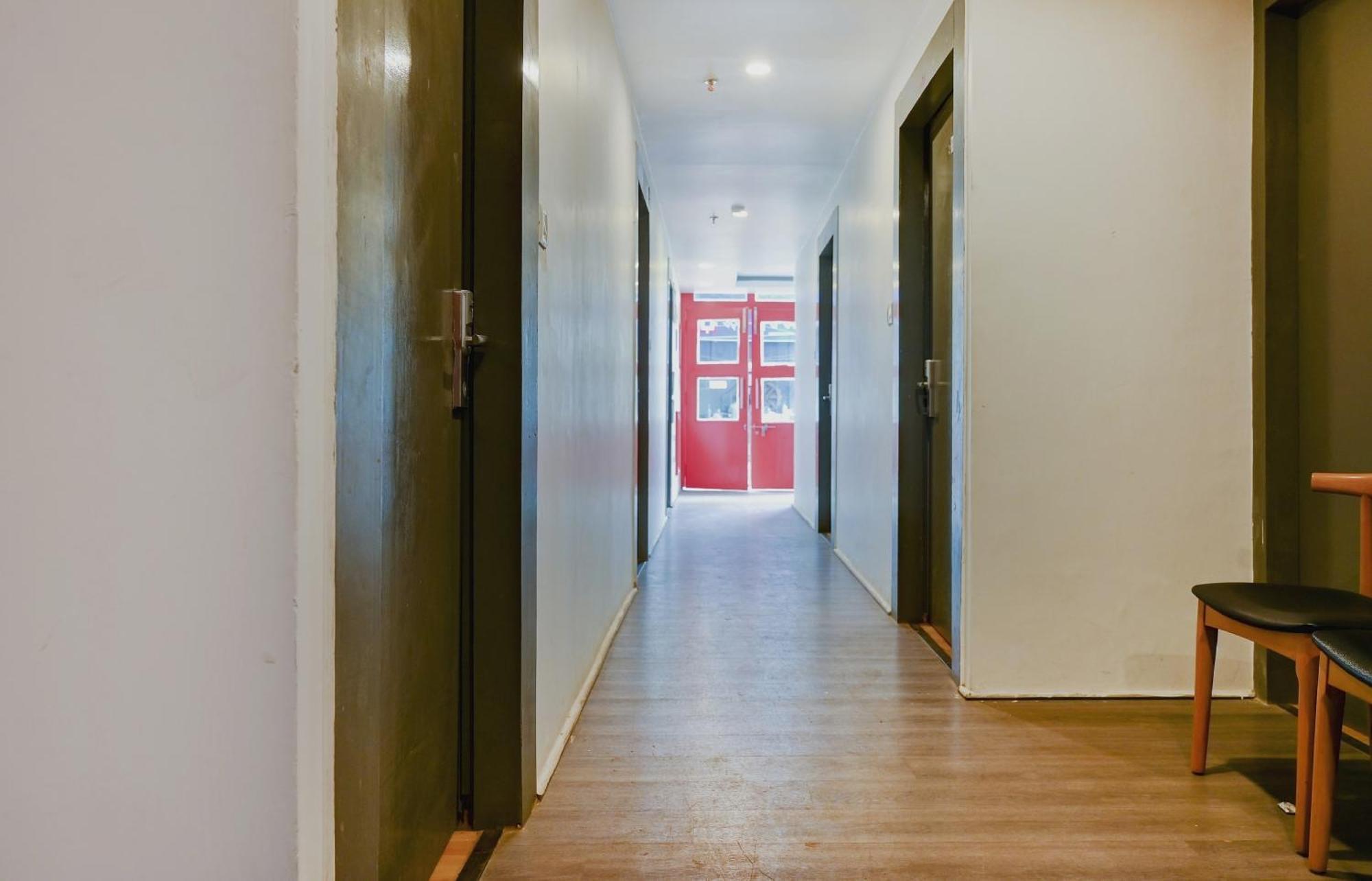 Super Town House Hi5 Aditya International Bhubaneswar Buitenkant foto